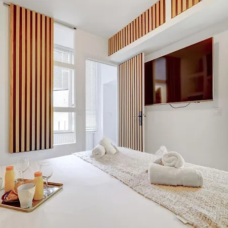 335 Me3d - Superb In Apartman *